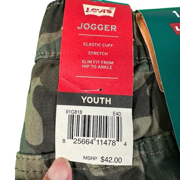 LEVIS Jeans Camo  Stretch Boy's Twill Jogger Green Camouflage Size 14 NWT New! - Picture 3 of 4